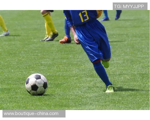 中国十大足球角球高手揭秘 卓越球员如何利用角球制胜 中国十大足球角球高手揭秘 卓越球员如何利用角球制胜