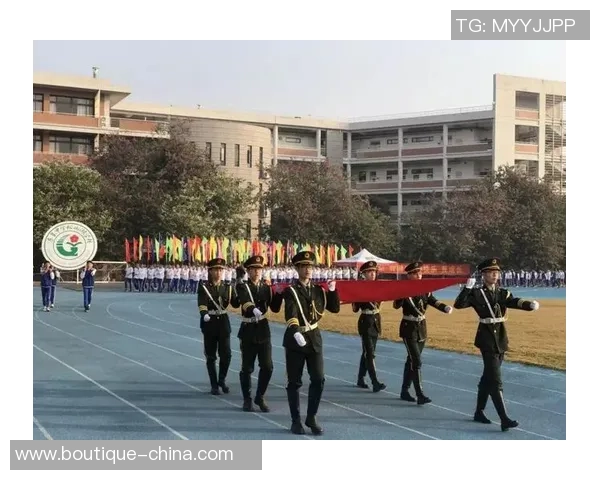 足球巨星SW带领球队征战新赛季 迎接挑战再创辉煌